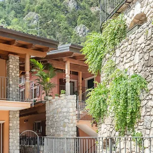 Casa Francesca Relax Apartment Limone sul Garda