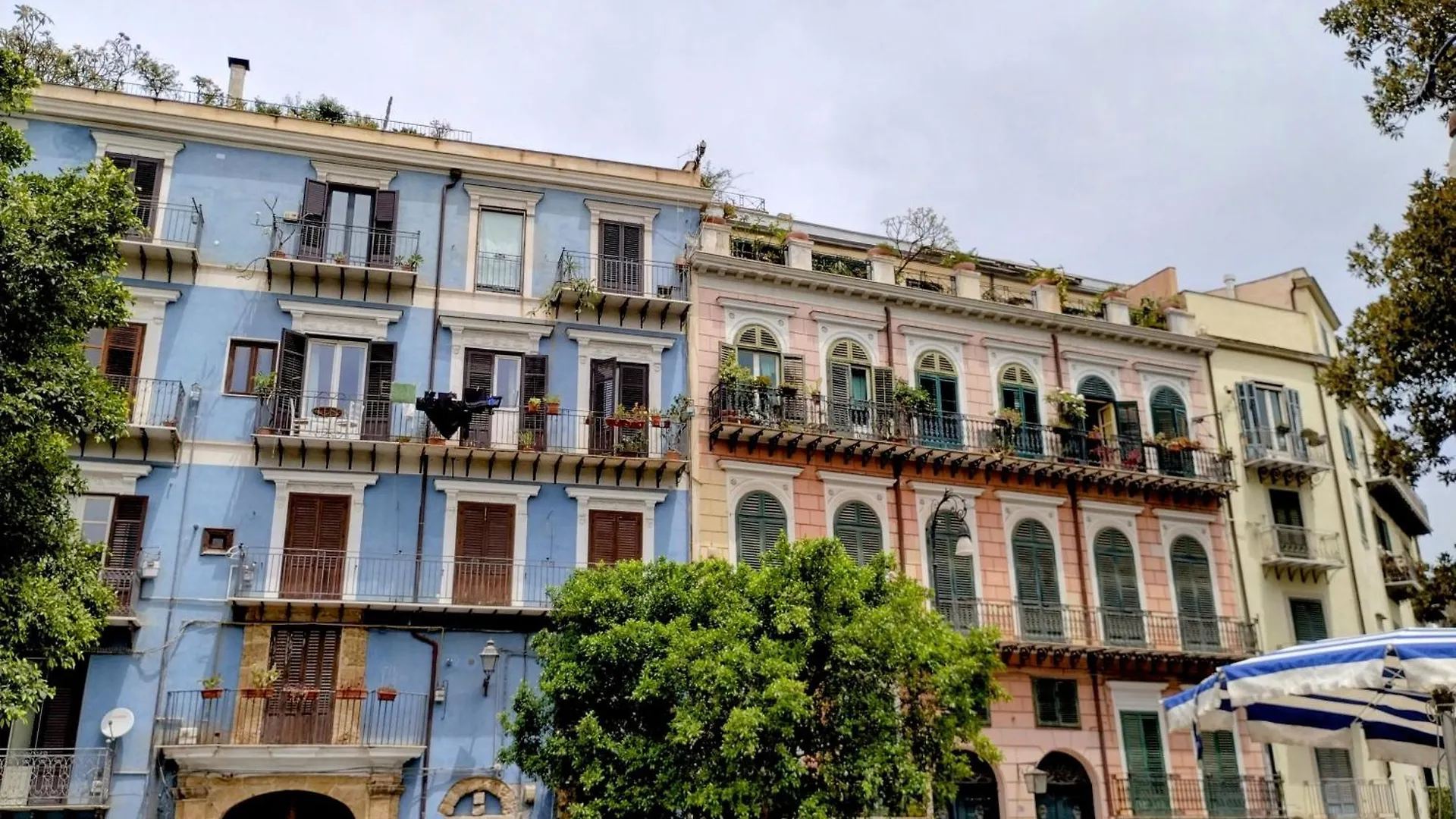Apartament Domus Vetriera Palermo