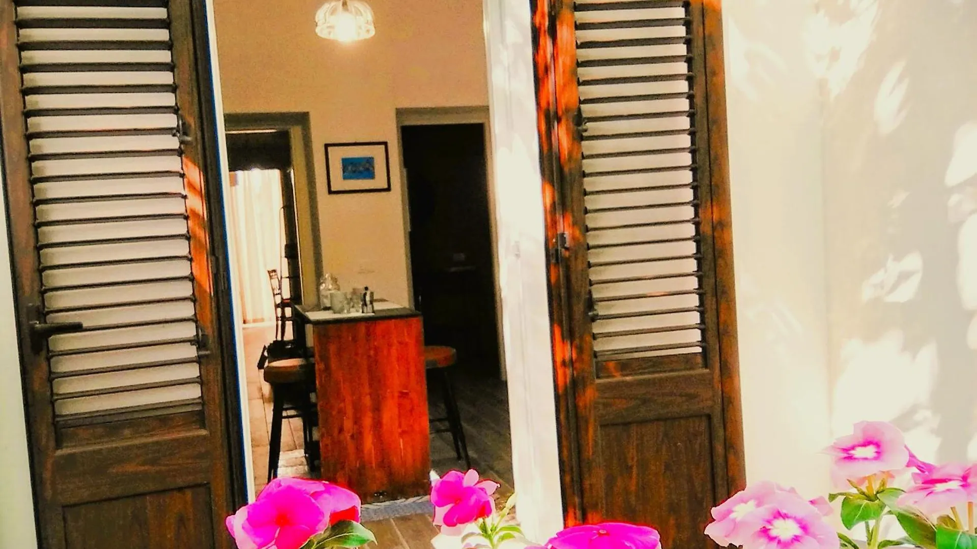 Apartament Domus Vetriera Palermo
