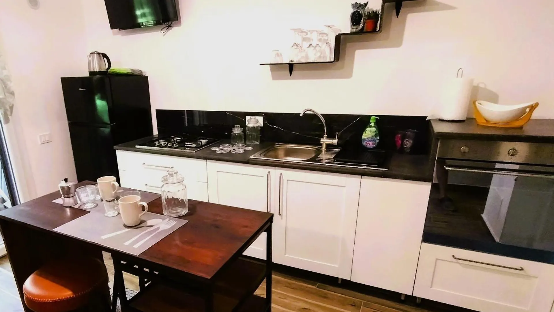 Apartament Domus Vetriera Palermo