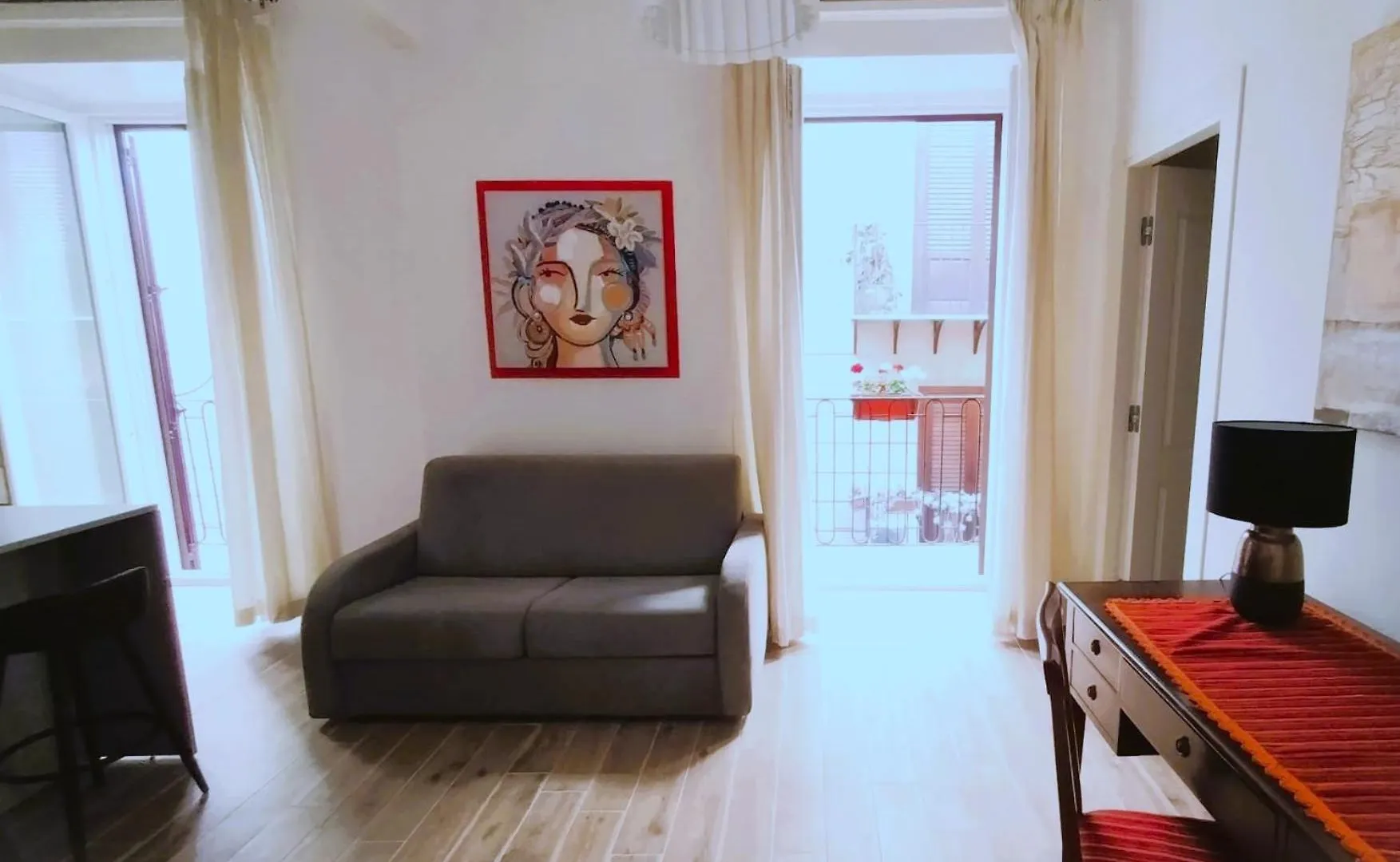 Apartament Domus Vetriera Palermo